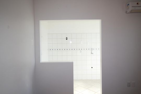 Cozinha de apartamento para alugar com 1 quarto, 51m² em Floresta, Porto Alegre