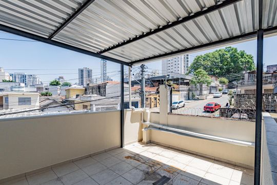 Varanda de casa para alugar com 2 quartos, 54m² em Vila Dom Pedro I, São Paulo