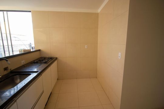 Apartamento para alugar com 1 quarto, 60m² em Recanto das Emas, Brasília