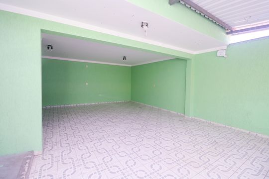 Garagem de casa para alugar com 2 quartos, 80m² em Parque Novo Oratório, Santo André