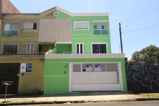 Fachada de casa para alugar com 2 quartos, 80m² em Parque Novo Oratório, Santo André