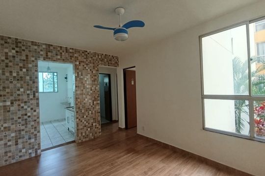 Sala de apartamento para alugar com 2 quartos, 48m² em Bairro das Graças, Belford Roxo