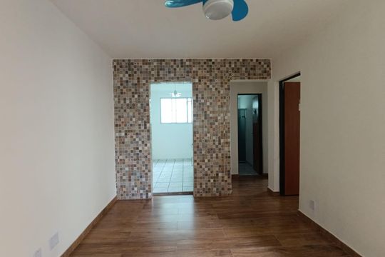 Sala de apartamento para alugar com 2 quartos, 48m² em Bairro das Graças, Belford Roxo