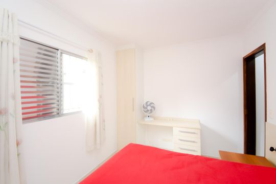 Quarto 1 de apartamento para alugar com 2 quartos, 50m² em Centro, Guarulhos