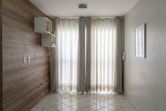 Sala de apartamento para alugar com 2 quartos, 67m² em Residencial Eldorado, Goiânia