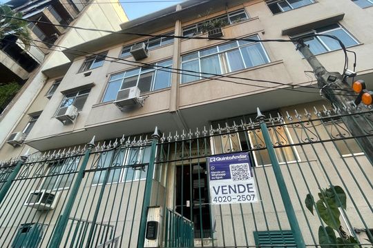Fachada de apartamento à venda com 2 quartos, 71m² em Tijuca, Rio de Janeiro