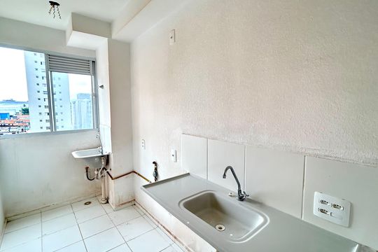 Cozinha de apartamento para alugar com 2 quartos, 44m² em Vila Nova Bonsucesso, Guarulhos