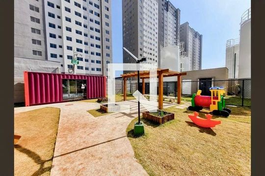Playground e Mercado de apartamento para alugar com 2 quartos, 44m² em Vila Nova Bonsucesso, Guarulhos