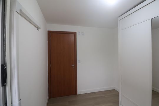 Quarto 2 de apartamento para alugar com 2 quartos, 41m² em Marechal Rondon, Canoas