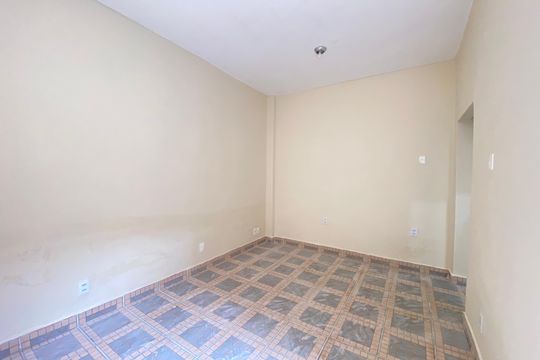 Studio de casa para alugar com 1 quarto, 80m² em Quintino Bocaiúva, Rio de Janeiro