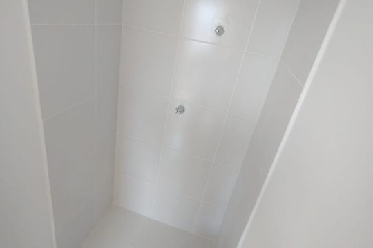 Banheiro de apartamento para alugar com 1 quarto, 17m² em Vila Aricanduva, São Paulo