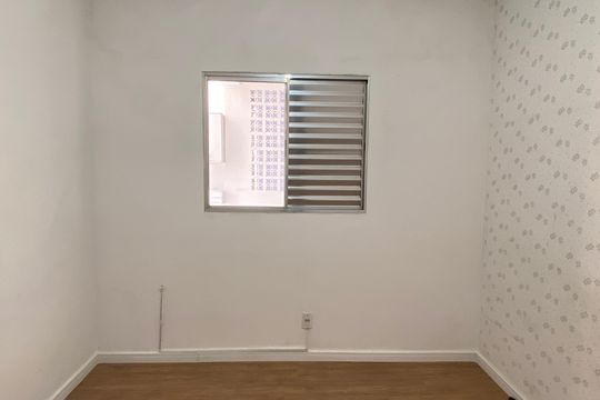 Suíte de casa à venda com 2 quartos, 60m² em Padroeira, Osasco