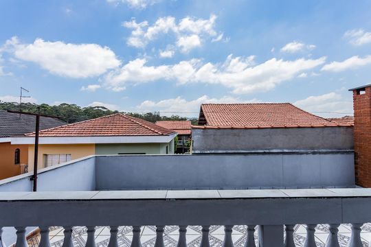 Vista Quarto 1 de casa à venda com 4 quartos, 250m² em Jardim Libano, São Paulo