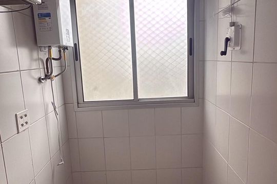 Área de serviço de apartamento para alugar com 2 quartos, 49m² em Jardim Felicidade (Zona Oeste), São Paulo