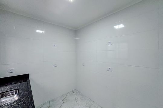 Cozinha de casa de condomínio à venda com 2 quartos, 86m² em Vila Euthalia, São Paulo