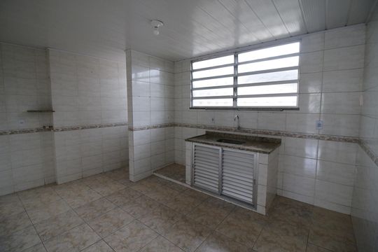 Cozinha de casa para alugar com 3 quartos, 110m² em Curicica, Rio de Janeiro