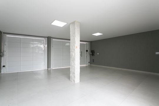 Garagem de casa para alugar com 4 quartos, 240m² em Cidade Nova São Miguel, São Paulo
