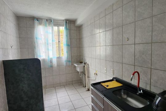 Cozinha de apartamento à venda com 2 quartos, 55m² em Vila Alzira, Guarulhos