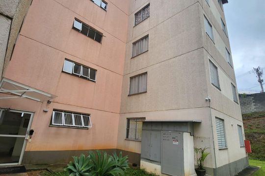 Fachada de apartamento à venda com 2 quartos, 55m² em Vila Alzira, Guarulhos