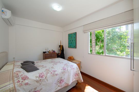 Apartamento à venda com 3 quartos, 84m² em Estoril, Belo Horizonte