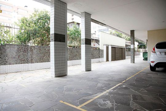 Box Garagem (01 vaga dupla) de apartamento à venda com 2 quartos, 73m² em Santana, Porto Alegre