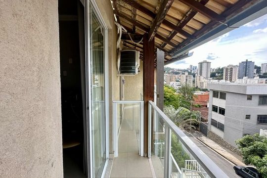 varanda de casa à venda com 5 quartos, 338m² em Santa Lúcia, Belo Horizonte