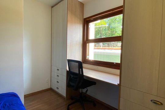 Quarto  de casa de condomínio à venda com 3 quartos, 94m² em Vila Sonia, São Paulo