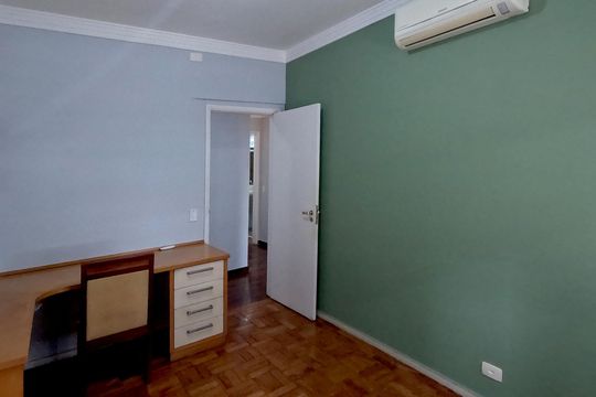 Quarto 1 de apartamento para alugar com 3 quartos, 126m² em Gonzaga, Santos