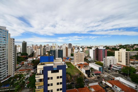 Quarto 1 - Vista de apartamento para alugar com 2 quartos, 70m² em Vila Itapura, Campinas