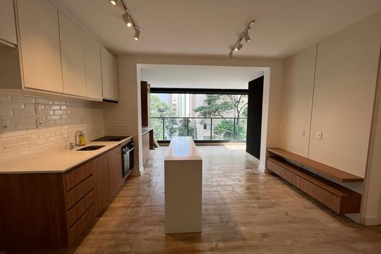 Apartamento para alugar com 2 quartos, 65m² em Campo Belo, São Paulo