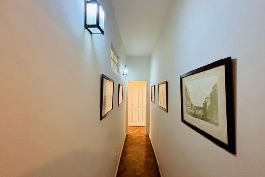 Corredor de apartamento para alugar com 5 quartos, 348m² em Copacabana, Rio de Janeiro