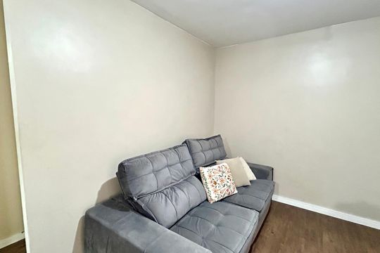 Sala de apartamento para alugar com 2 quartos, 43m² em Água Chata, Guarulhos