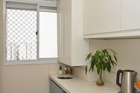 Área de Serviço  de apartamento à venda com 3 quartos, 72m² em Jardim Maria Rosa, Taboão da Serra