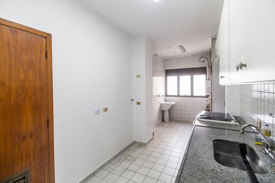 Cozinha de apartamento para alugar com 3 quartos, 120m² em Alphaville Industrial, Barueri