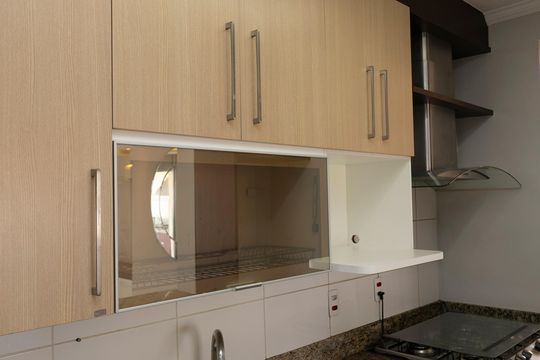 COZINHA de apartamento para alugar com 3 quartos, 96m² em Mansões Santo Antônio, Campinas