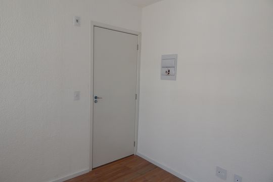 Sala de apartamento para alugar com 2 quartos, 50m² em Santa Cruz, Rio de Janeiro