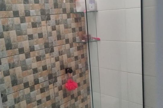Banheiro Social de casa à venda com 3 quartos, 100m² em Campo de Santana, Curitiba