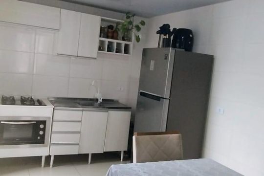 Cozinha de casa à venda com 3 quartos, 100m² em Campo de Santana, Curitiba