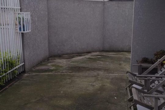 Área externa de casa à venda com 3 quartos, 100m² em Campo de Santana, Curitiba
