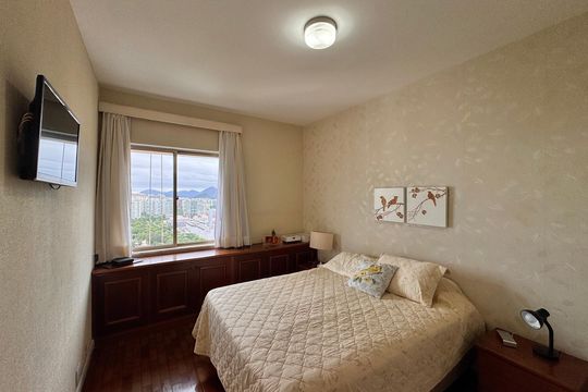 Suíte de apartamento à venda com 3 quartos, 182m² em Barra da Tijuca, Rio de Janeiro