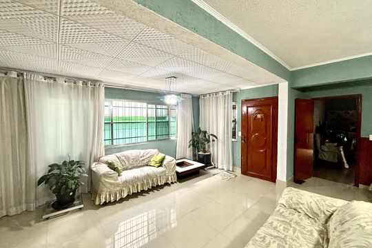 Casa à venda com 4 quartos, 300m² em Itaquera, São Paulo