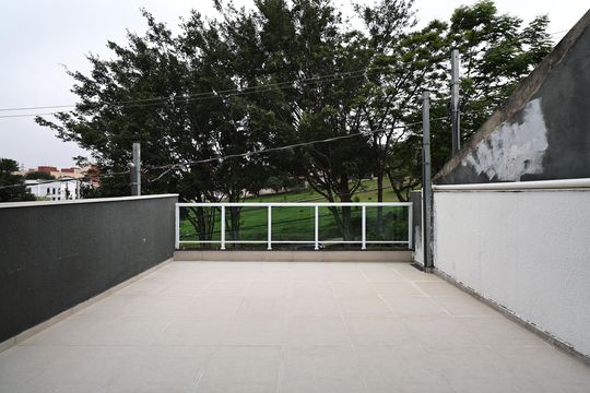 Varanda de casa à venda com 4 quartos, 229m² em Jardim Las Vegas, Santo André