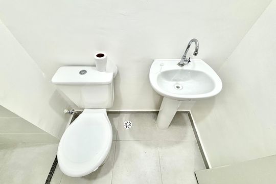 Banheiro de apartamento para alugar com 2 quartos, 38m² em Vila Campanela, São Paulo