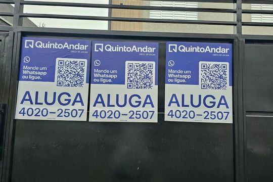 Placa código CQYR-611 de apartamento para alugar com 2 quartos, 60m² em Parque Recanto Monica, Itaquaquecetuba