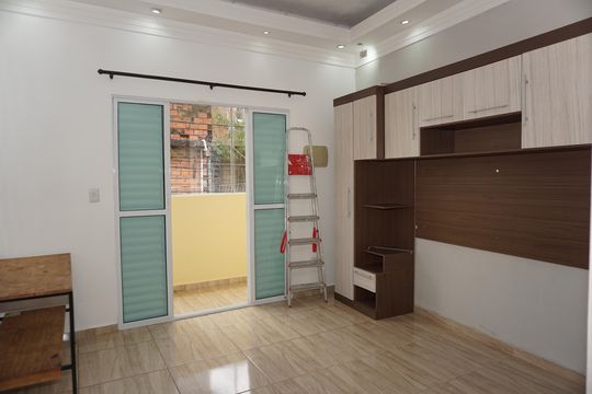 Quarto de casa para alugar com 1 quarto, 80m² em Jardim Margarida, Embu das Artes