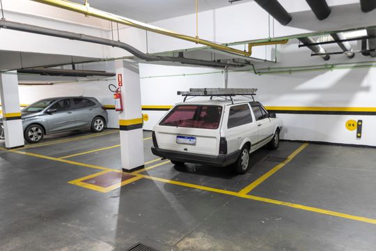 ÁREAS COMUNS - GARAGEM de apartamento para alugar com 1 quarto, 73m² em Botafogo, Campinas
