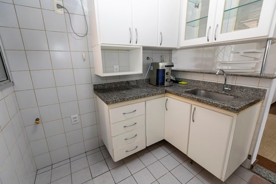 COZINHA de apartamento para alugar com 1 quarto, 73m² em Botafogo, Campinas