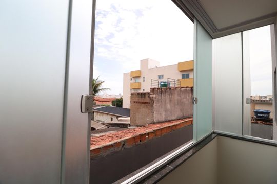 Quarto 3 - Suíte de apartamento para alugar com 3 quartos, 85m² em Santa Mônica, Uberlândia