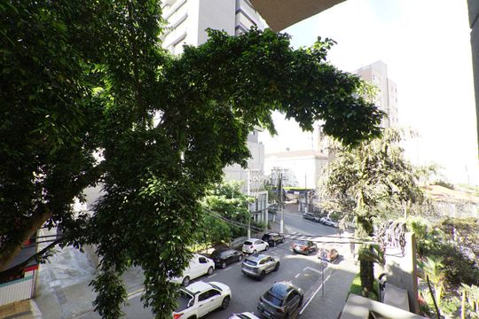 Vista de kitnet/studio para alugar com 1 quarto, 24m² em Vila Mariana, São Paulo