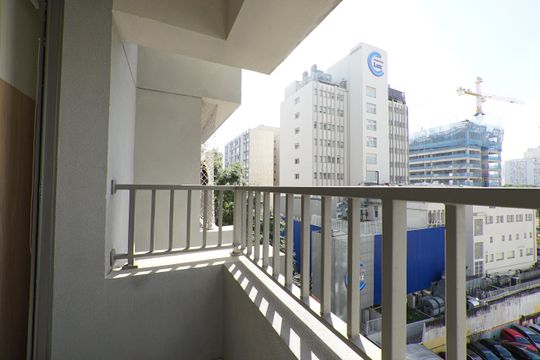 Varanda de kitnet/studio para alugar com 1 quarto, 24m² em Vila Mariana, São Paulo